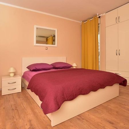 Apartman Mate Luka Makarská Exteriér fotografie
