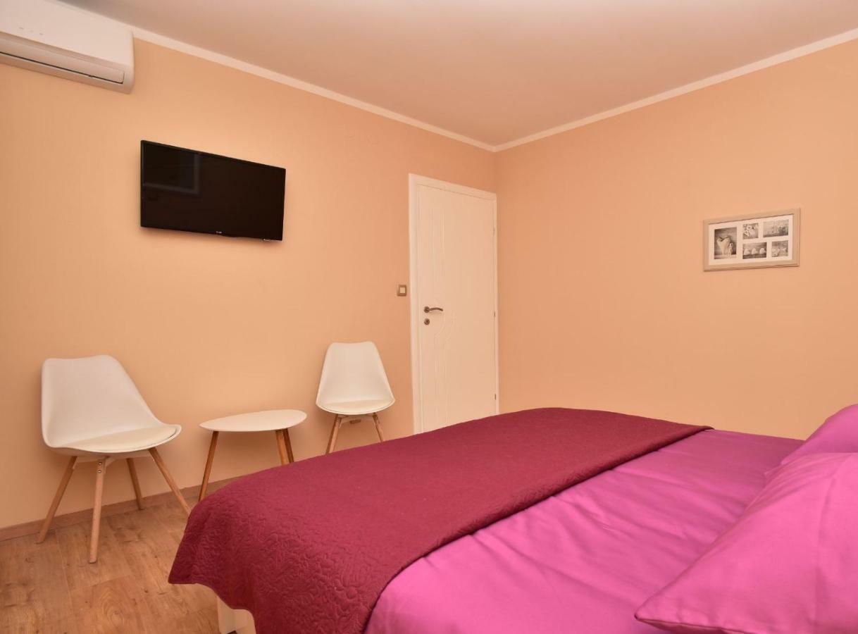 Apartman Mate Luka Makarská Exteriér fotografie